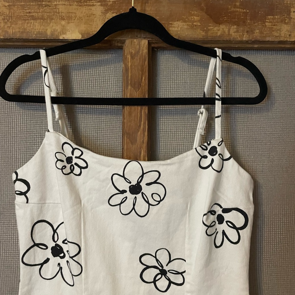 NWT Reformation Delphinia Denim White Dress with Black Floral illustrations, 6 - Picture 3 of 8